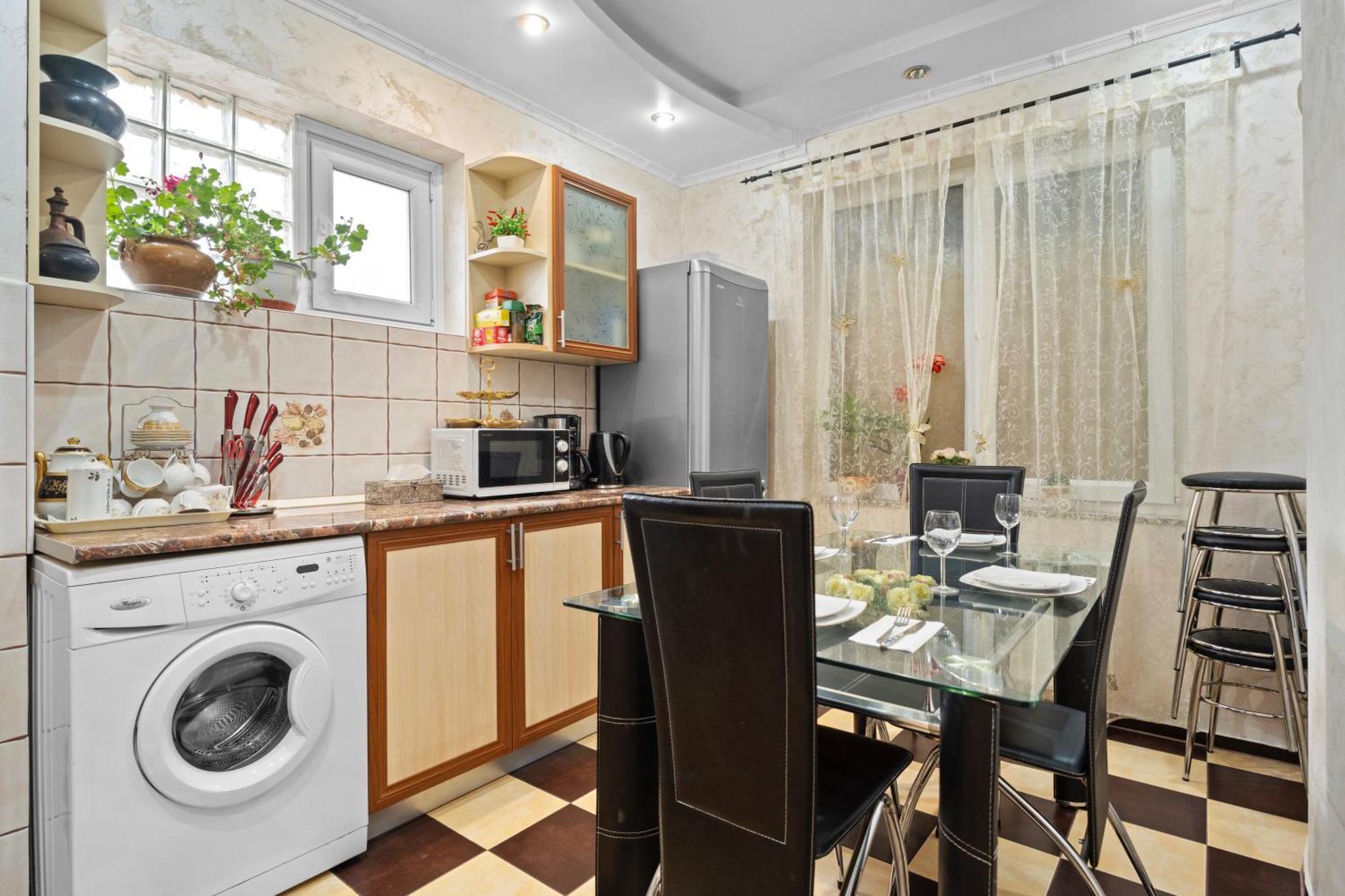 Luxurious Villa With Lush Garden And Huge Terrace Near Herastrau Park Bucureşti Eksteriør bilde